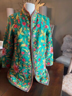 Soft Surroundings Green Floral Embroidered Jacket Size M